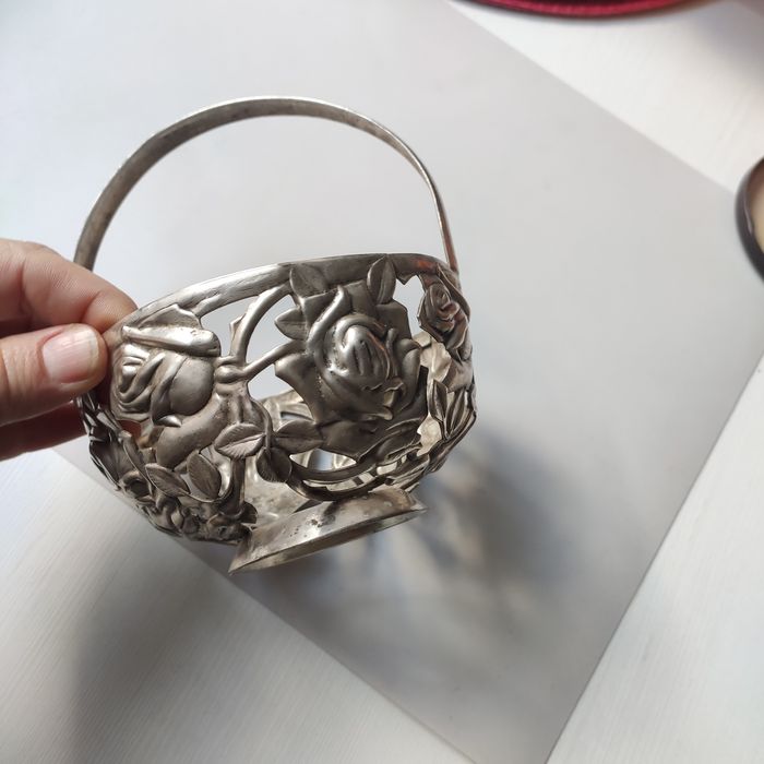 Cukiernica posrebrzana Hefra L9R postmodernizm