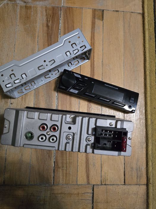 Автомобільна магнітола MP3 програвач Cyclone MP-1093 4 х 50Вт