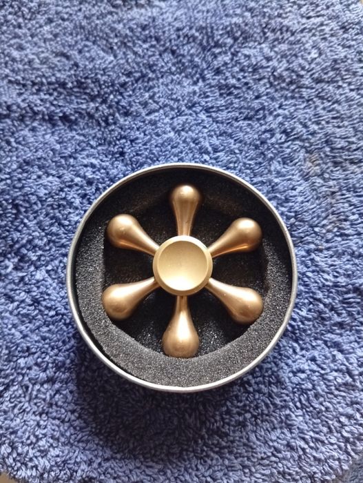 Fidget spinners em latão 2