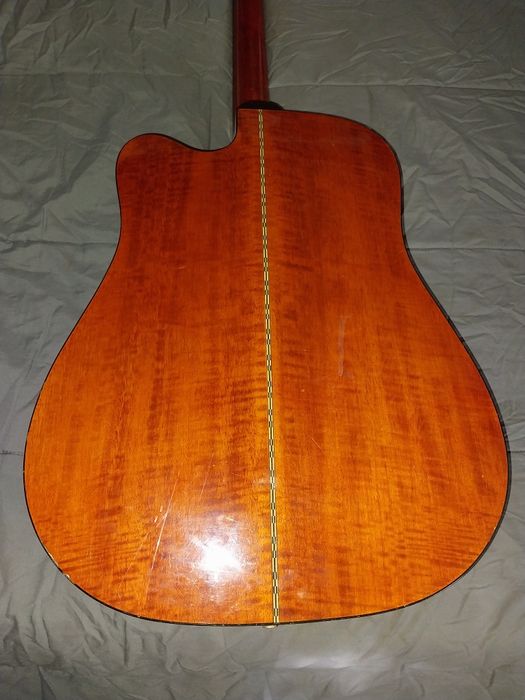 Fender electro-acústica de 6 cordas