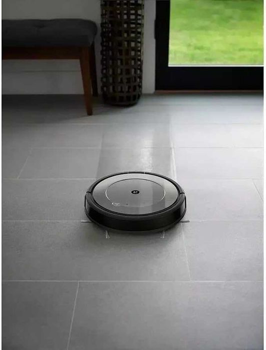 iRobot Robot aspirador e esfrega-chão Roomba Combo ligado ao WiFi com diferentes modo de limpeza