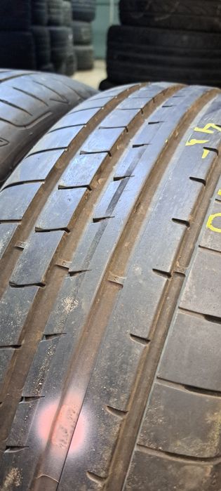 Pneus 205/45/18 Goodyear