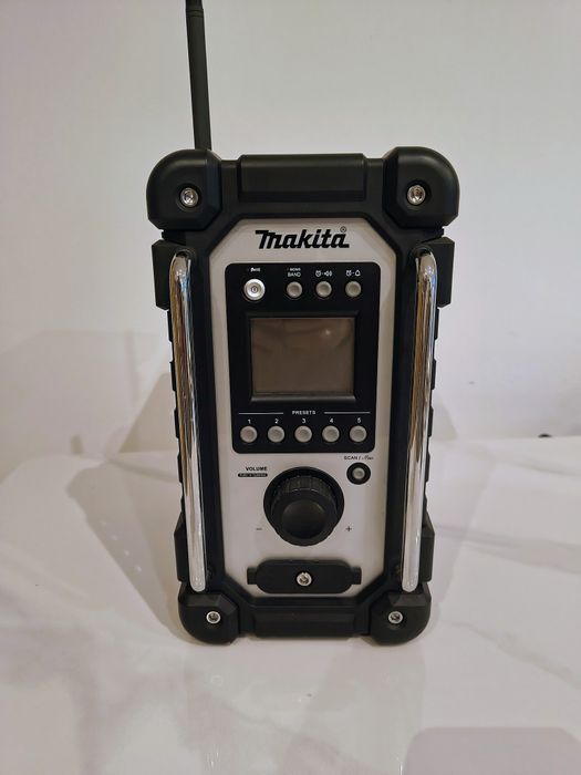 Radio budowlane Makita DMR 107 LXT, CXT