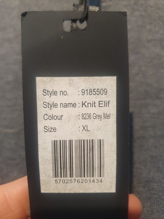 Szary długi sweter/ sukienka firmy Desires