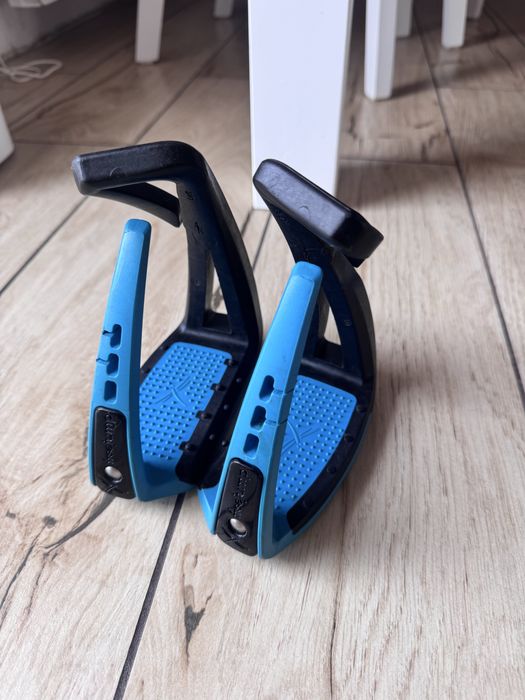 Strzemiona Freejump Soft’Up Lite czarno-niebieskie