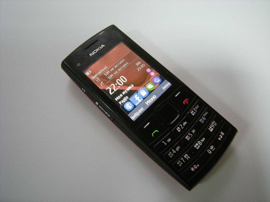 Телефон Nokia  X2-02