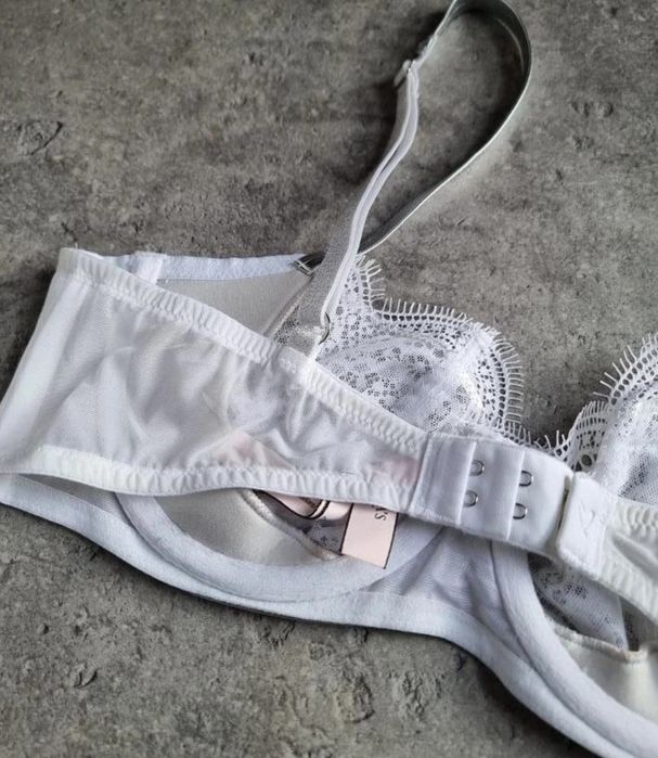 Biustonosz Victoria Secret 75C