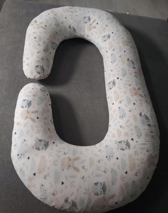 Rogal do spania wypełniony sprężystą kulką sylikonową