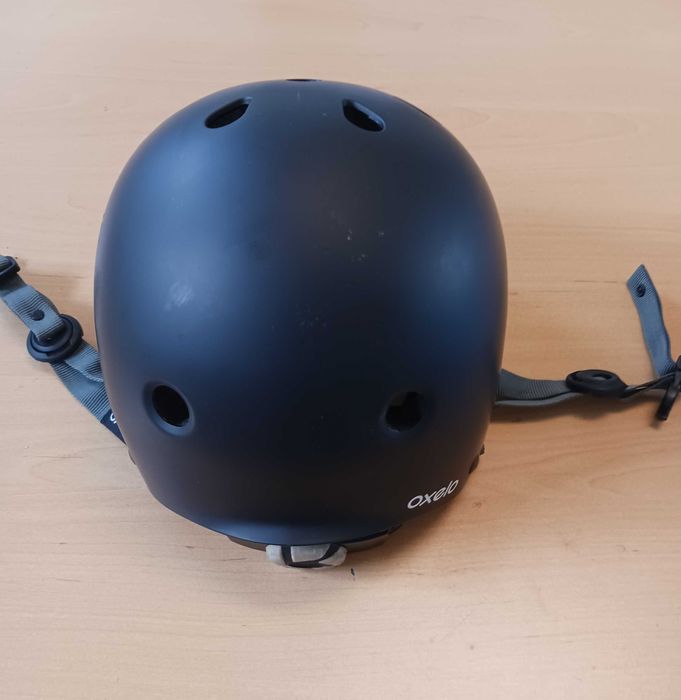Capacete Oxelo Play 5 para criança