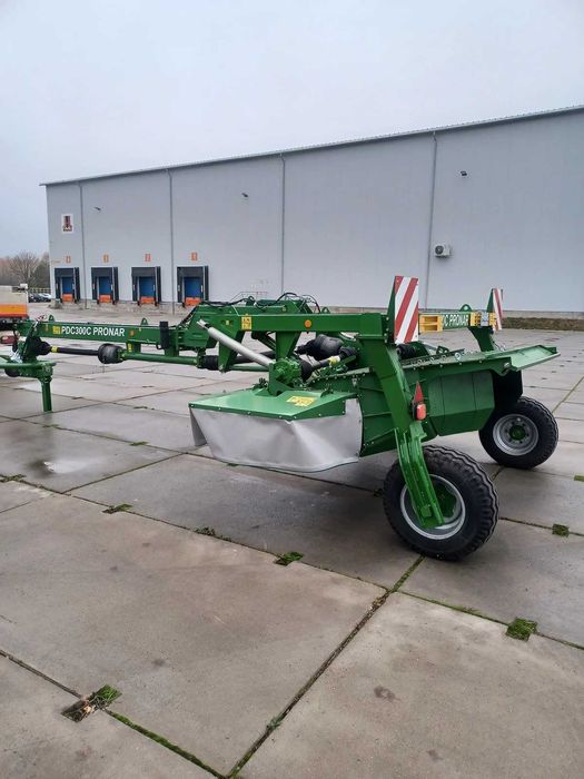 Kosiarka ciągniona PDC300C