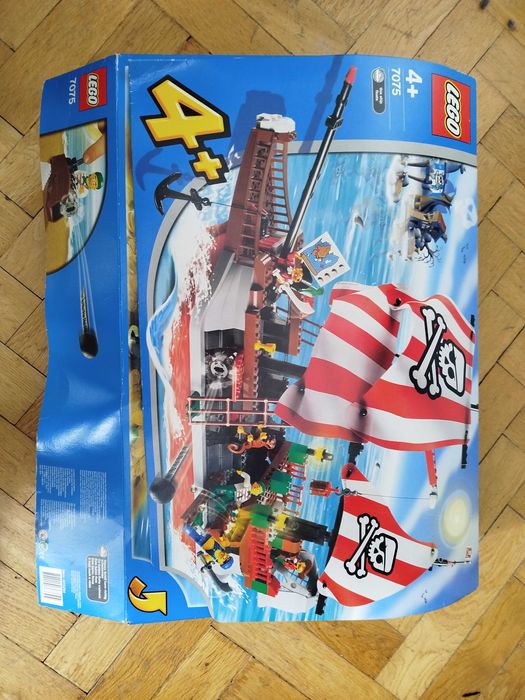 LEGO - duże pudełko po klockach