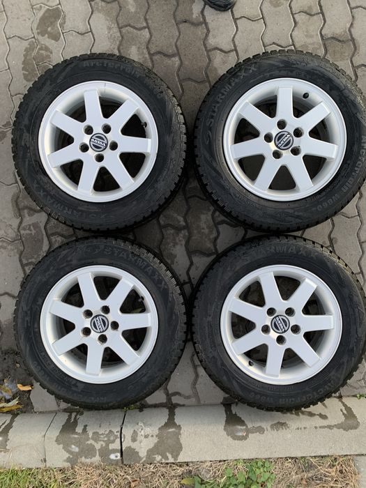 Нова гума з титанами