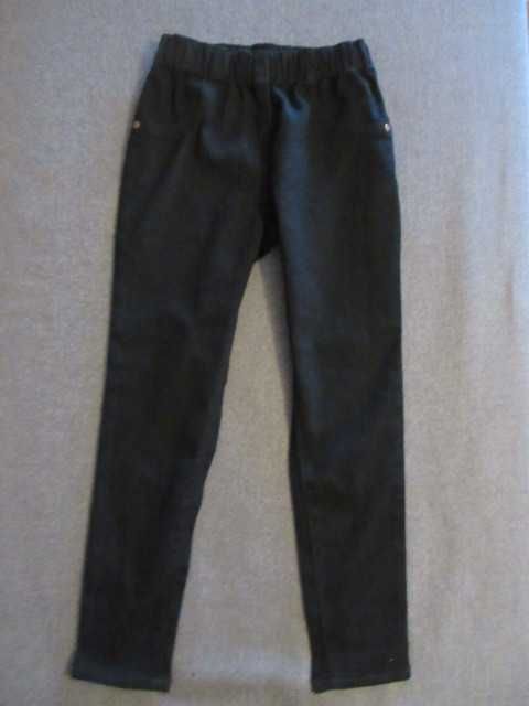 Wygodne Spodnie Legginsy  George 122-128