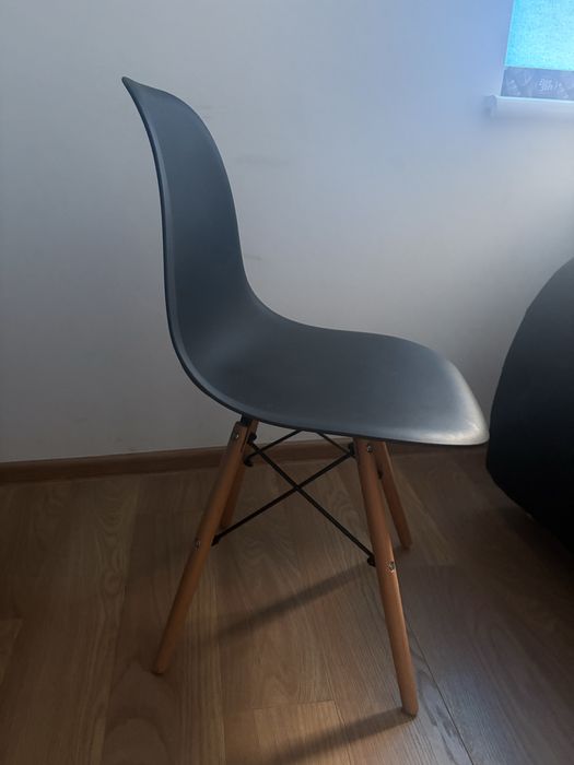 Стілець для кухні/ вітальні