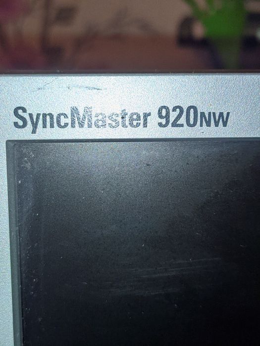 Монитор SAMSUNG SyncMaster 920 NG бу.