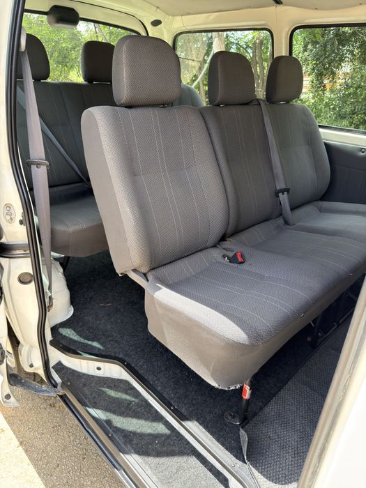 Toyota HiAce 2.5 D-4D  9Lugares  — 2007 — 92.000 km
