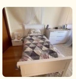 Camas de solteiro e aparador novos