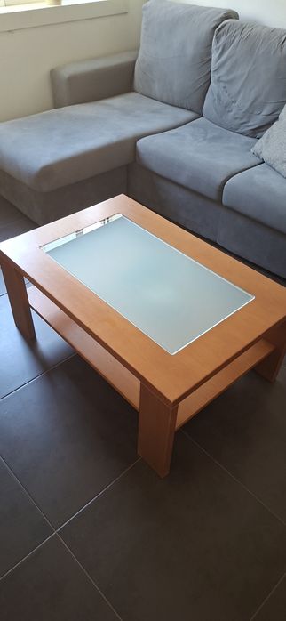 Mesa de centro em cerejeira