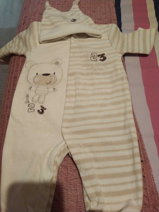 Vendo roupinha de bebé - babygrows, fatinhos e vestidos