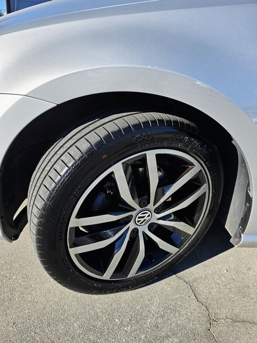 Volkswagen Golf 1.6 TDI SportLine