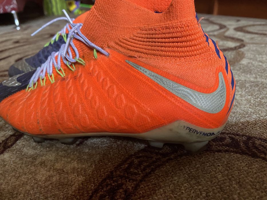 Бутси Nike Hipervenom