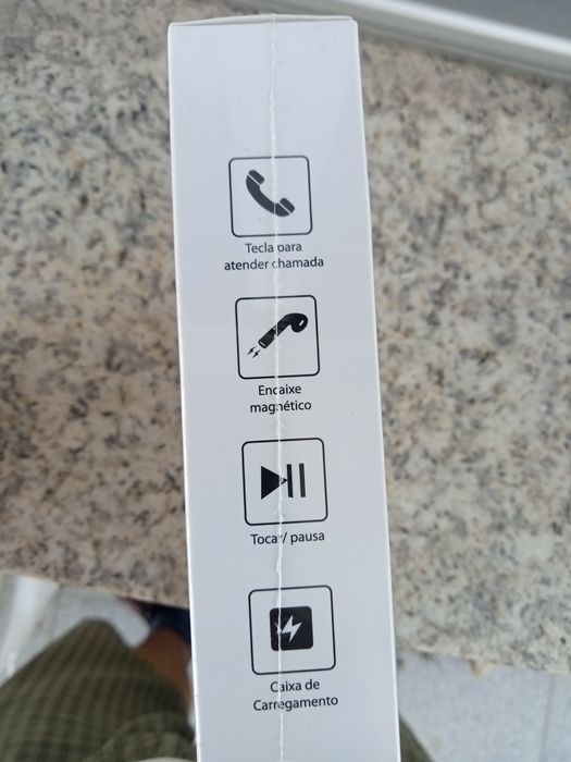 Wireless Bluetooth Headphones64729401309954121