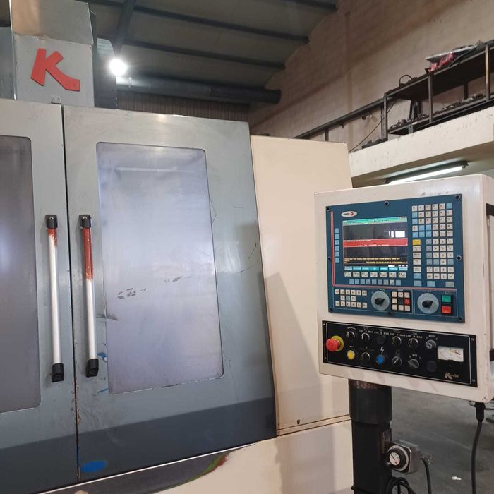 Máquina KONDIA B1050