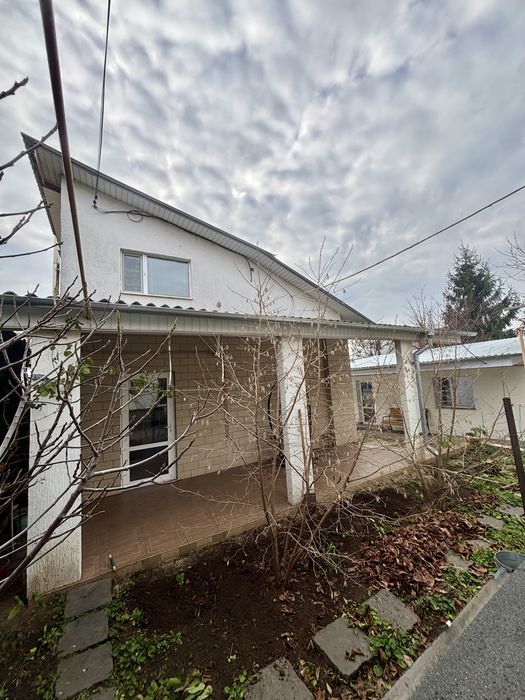 Продам будинок для великої родини