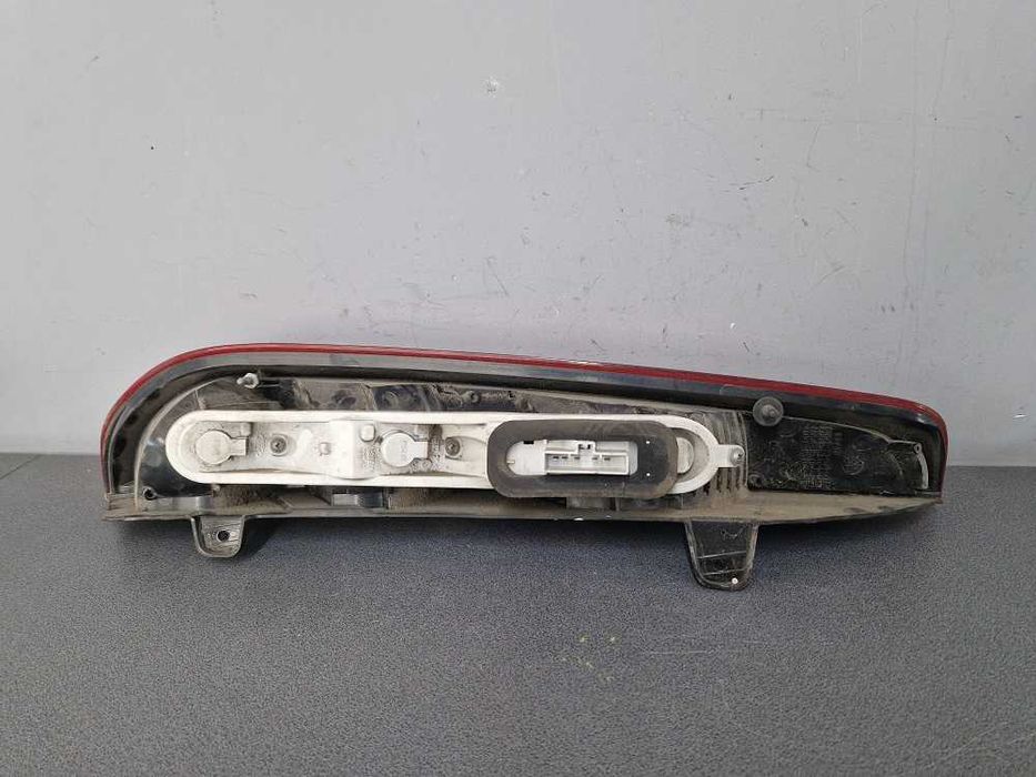 Ford Focus II MK2 Lift 04-12 r. Kombi Lampa Prawy Tył