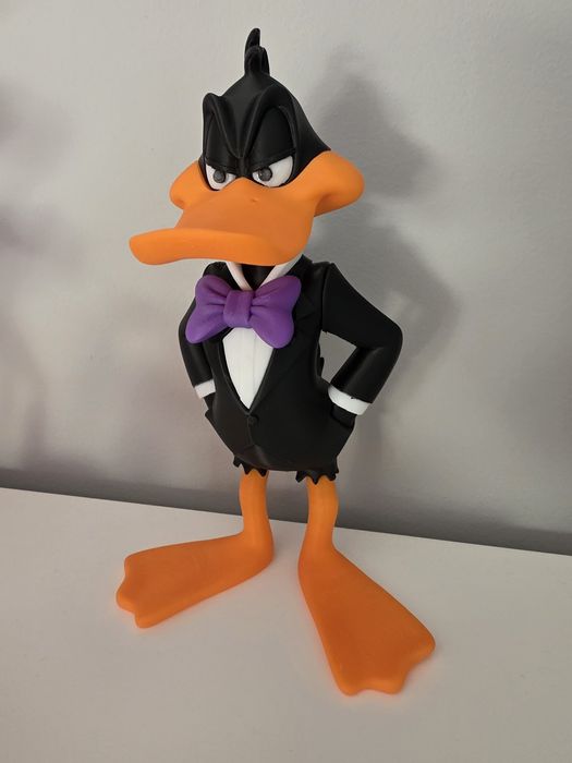 Figura decorativa inspirada no Duffy Duck - 26cm