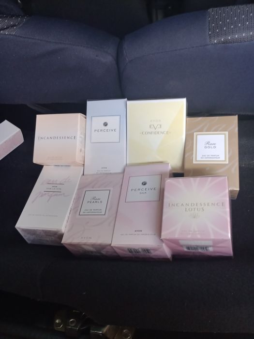 Sprzedam perfumy damskie firmy Avon
