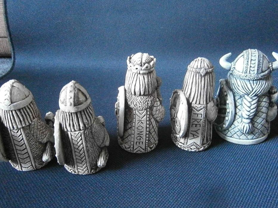 figurki wikingow