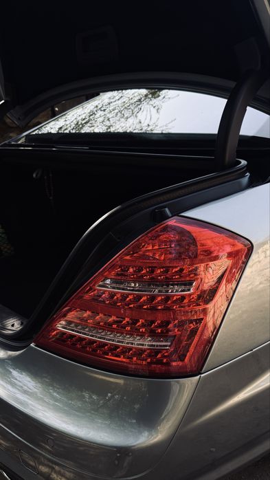 Mercedes-Benz w221 s550