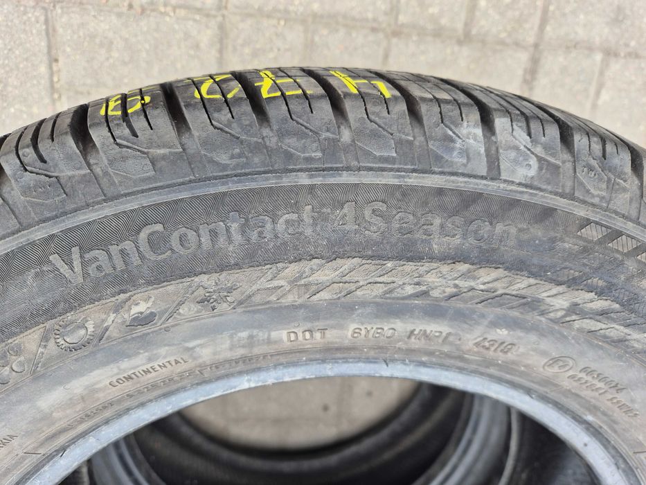 Continental VanContact 4Season 235/65r16c 121/119R N4729