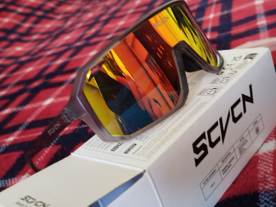 Ultra lekkie okulary przeciwsłoneczne scvcn Sport