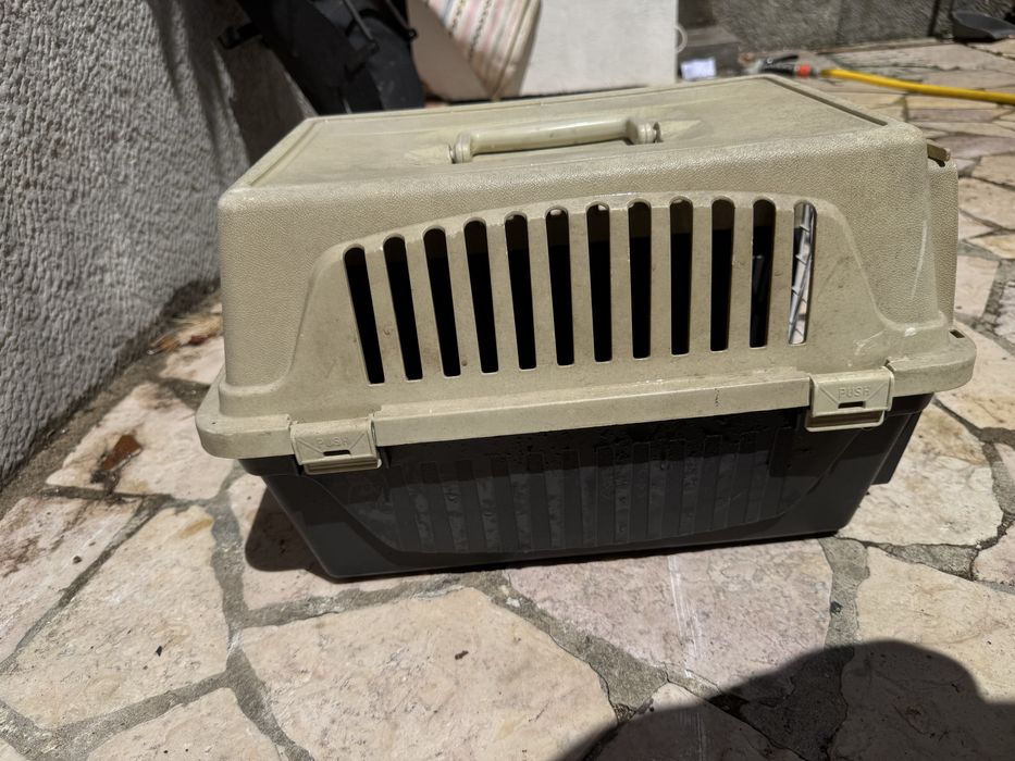 Transportadora para gatos/cães pequenos