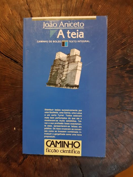 "A Teia" editora Caminho