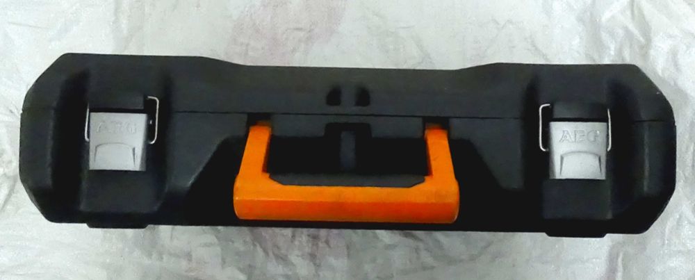 Продается качественный кейс (Germany) для вашего перфоратора .