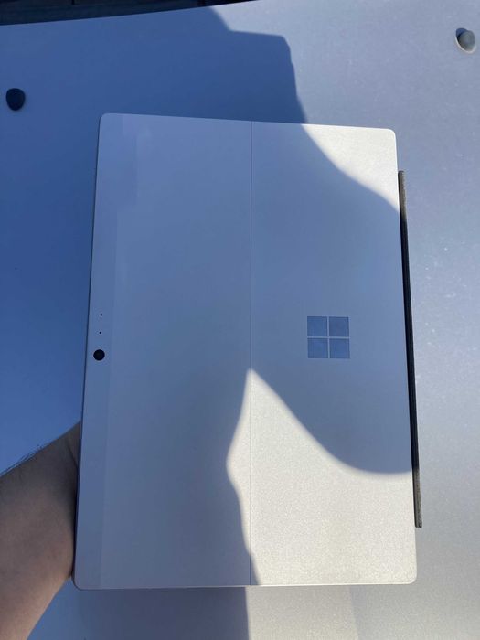 Portátil Microsoft Surface Pro 5 - Intel i5 - 7200