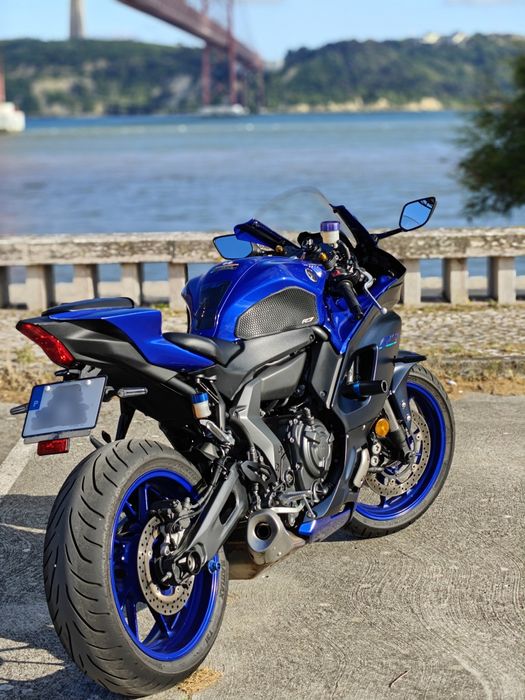 Yamaha R7 - 2022