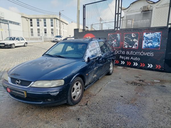 Para Peças Opel Vectra B Combi (J96)