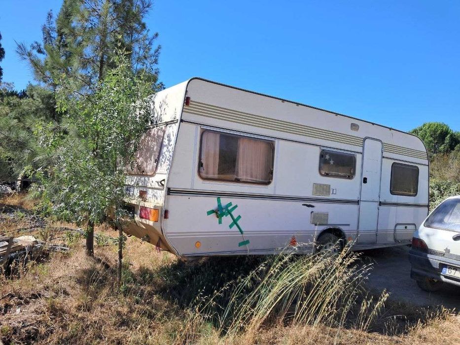 Caravana FENDT 6 m – Seca, acolhedora e pronta a habitar – 2400 €