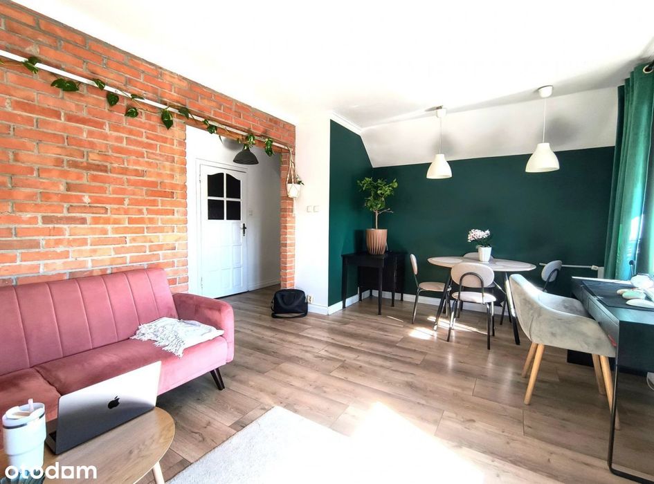 2- pokoje 48.60 m2 + duży balkon. Kalinowszczyzna.
