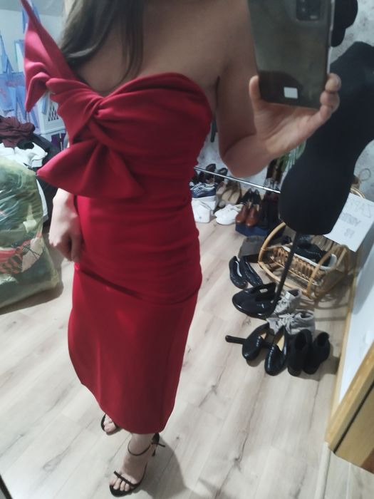 Sukienka damska czerwona sexi pretty little thing