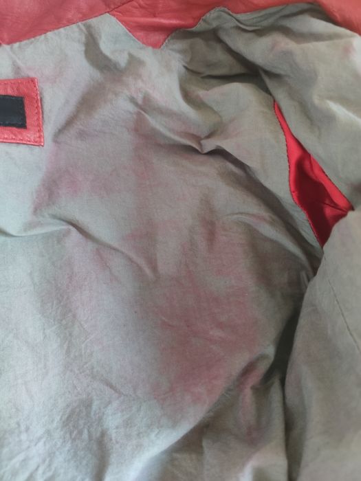 Jaqueta vermelha de couro legítimo