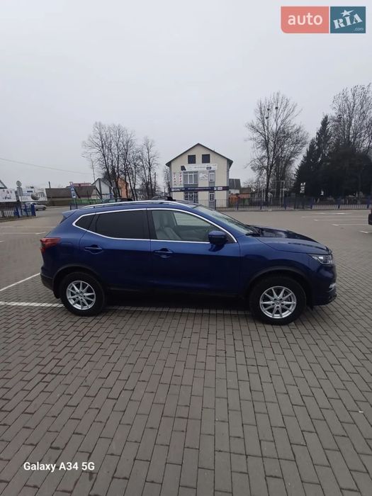 Nissan Rogue sport 2020р.