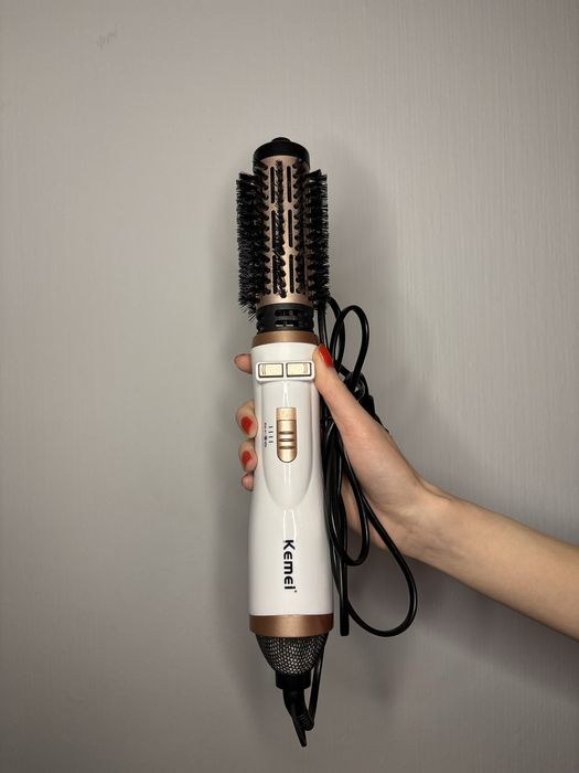 Фен-браш Kemei для укладки