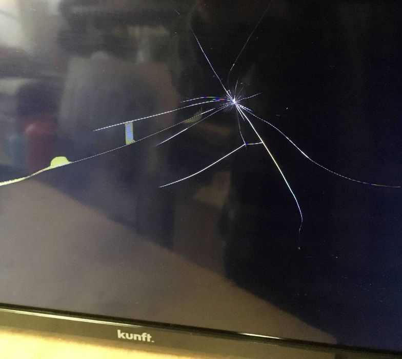 TVs AVARIADAS - Blaupunkt 32/138Q-GB-11B4-EGBQPX-EU, KUNFT K4117H32H