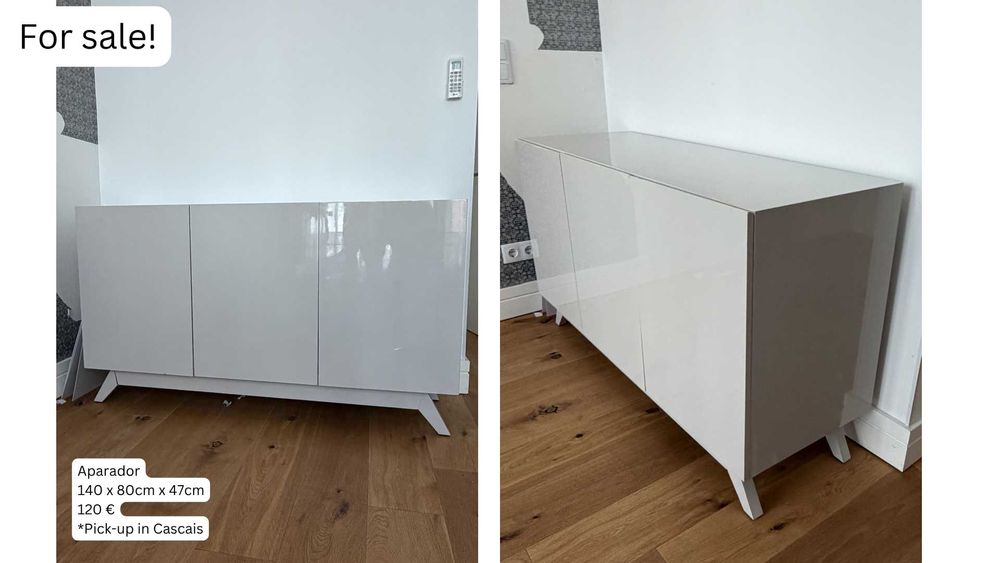 Furniture: mesas, sofa, aparador