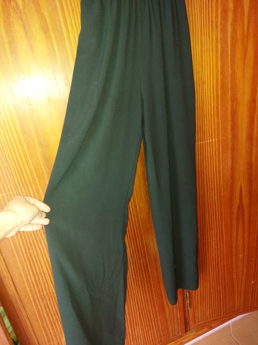 Macacão preto decote